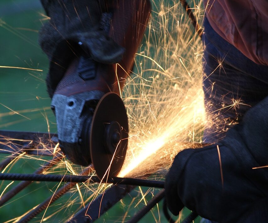 job, welding, welder-5231803.jpg